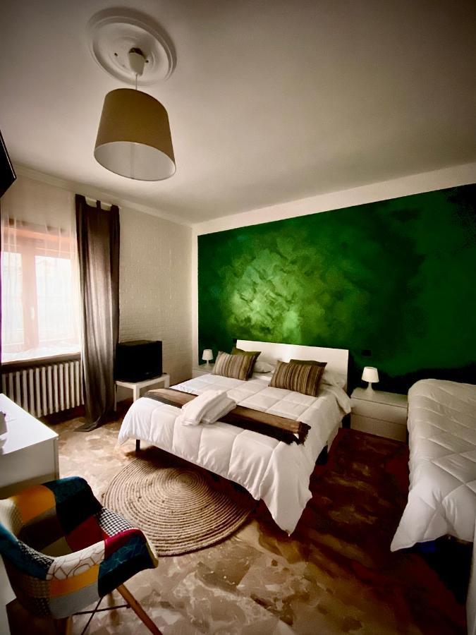 B&B Mo•Si Massa d'Albe Eksteriør billede